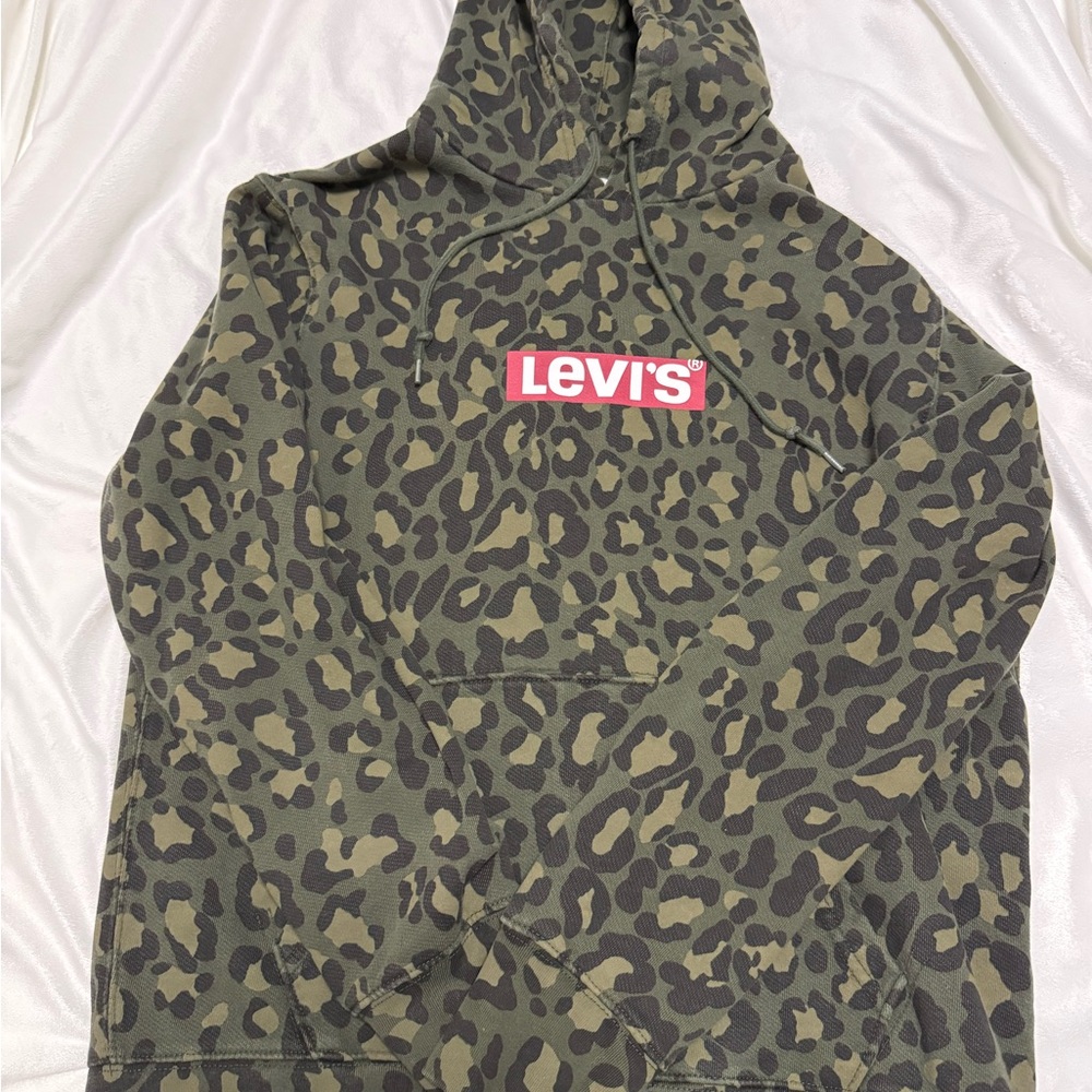 Levi's Women Olive Leopard Print Hoodie